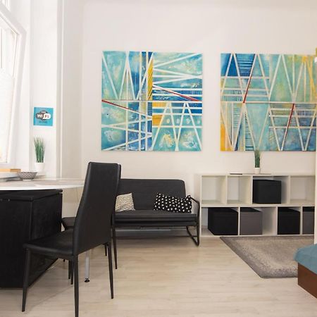 Cosy Studio Apartment With Airconditioner 布达佩斯 外观 照片